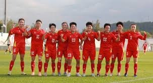 棒球与短视频传播球员自拍视角下的春训生活如何引爆社交媒体